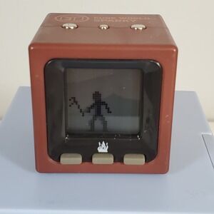 Radica Cube World Sparky Series 3 Brown 2007 Electronic Pocket Stickman Tested